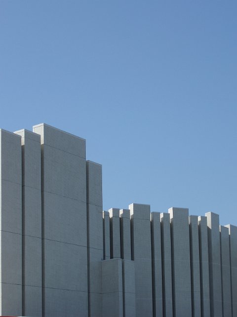 vertical deco style lines on a building frontage