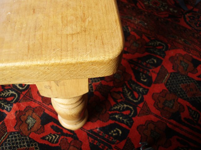 pine table and rug