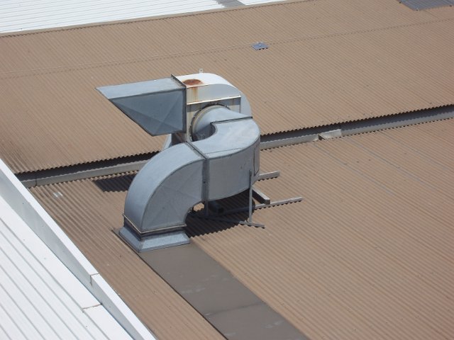 rooftop air duct machinery